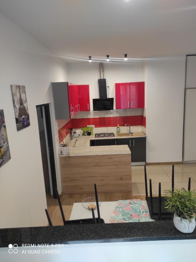 Apartamenty Centrum Валбжих Экстерьер фото
