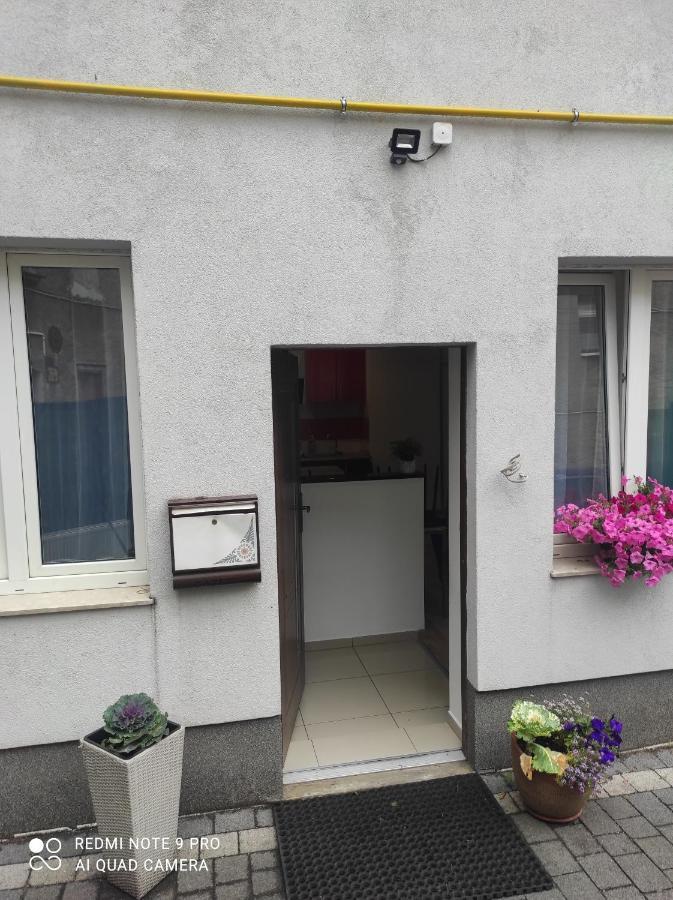 Apartamenty Centrum Валбжих Экстерьер фото